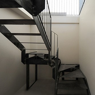 Scale Penthouse