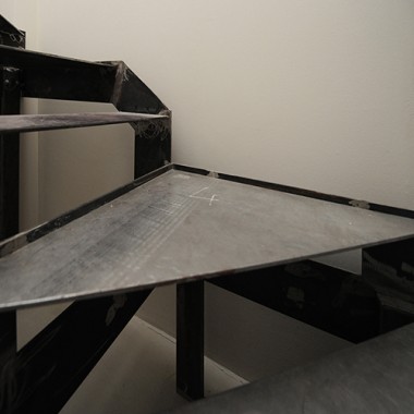 Scale Penthouse